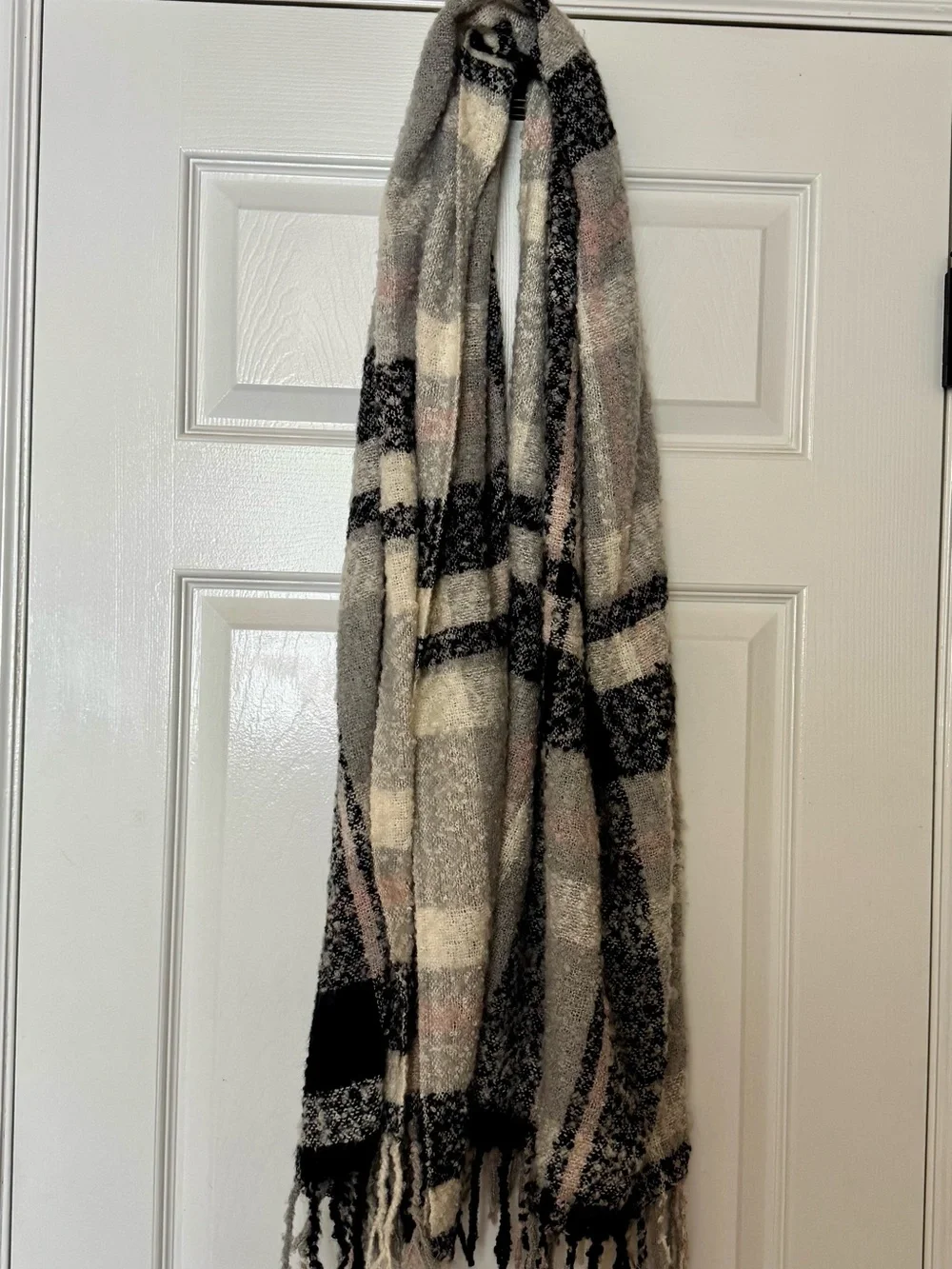 Cozy Plaid Oversized Scarf - Gray, Cream & Black